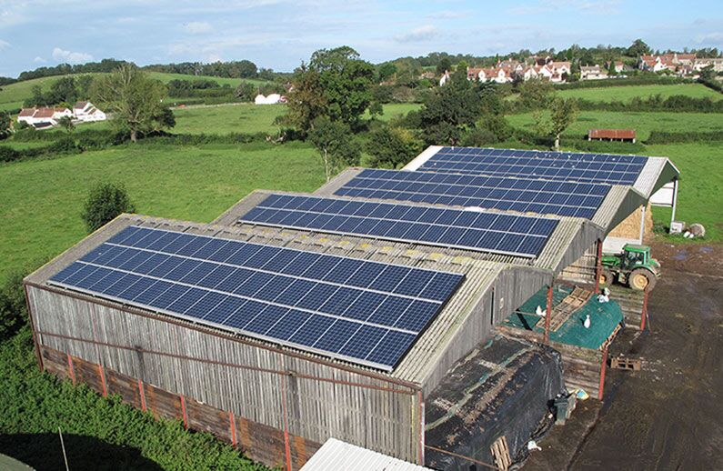 How a Hybrid Solar Inverter Ensures a Sustainable and Green Energy Solution for Farms？